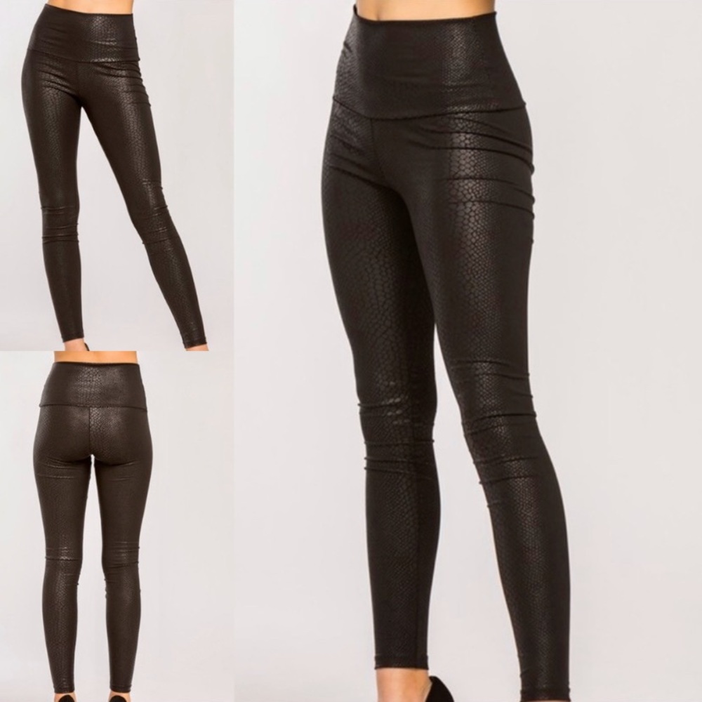 Feelin Snakesh High Waisted Leggings